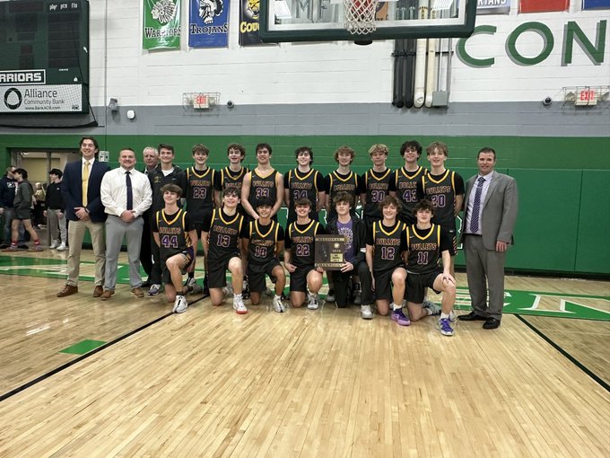 Top Tier Springfield (@toptierspi) on Twitter photo Congrats to Williamsville Basketball!! ๐๐๐
Headed to the 2A State Final Four in Champaign!!
Good luck to our Top Tier Springfield 17u players, Ryan Mendenhall, Brayden Saling and TTS Alum Brecken Thomas.
Jobs not done boys!!
<a href="/TopTierBaseball/">Top Tier Baseball ๐บ๐ธ</a> #bulletpride <a href="/boysbulletbball/">Bullets Basketball</a> Congrats to Williamsville Basketball!! ๐๐๐
Headed to the 2A State Final Four in Champaign!!
Good luck to our Top Tier Springfield 17u players, Ryan Mendenhall, Brayden Saling and TTS Alum Brecken Thomas.
Jobs not done boys!!
<a href="/TopTierBaseball/">Top Tier Baseball ๐บ๐ธ</a> #bulletpride <a href="/boysbulletbball/">Bullets Basketball</a>