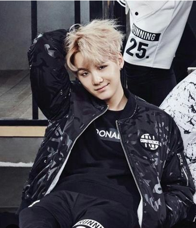 bangtannoona74's tweet photo. #MinMarch #Yarch #MarchMin https://t.co/sv9dhfeLjR
