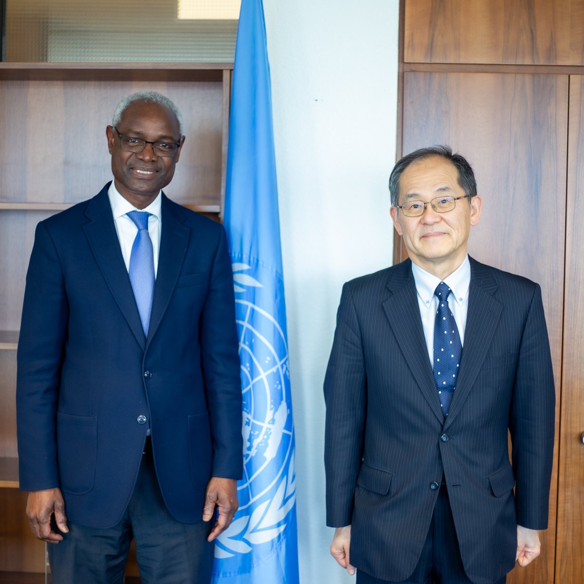 Thrilled to welcome H.E. Hidenao Yanagi,@Amb_Japan
#Japan's Ambassador to Germany, here at the UNCCD HQ in Bonn. Productive talks on strengthening ties and gearing up for #UNCCDCOP16. Together, we're amplifying our commitment to global land restoration efforts. #UNited4Land