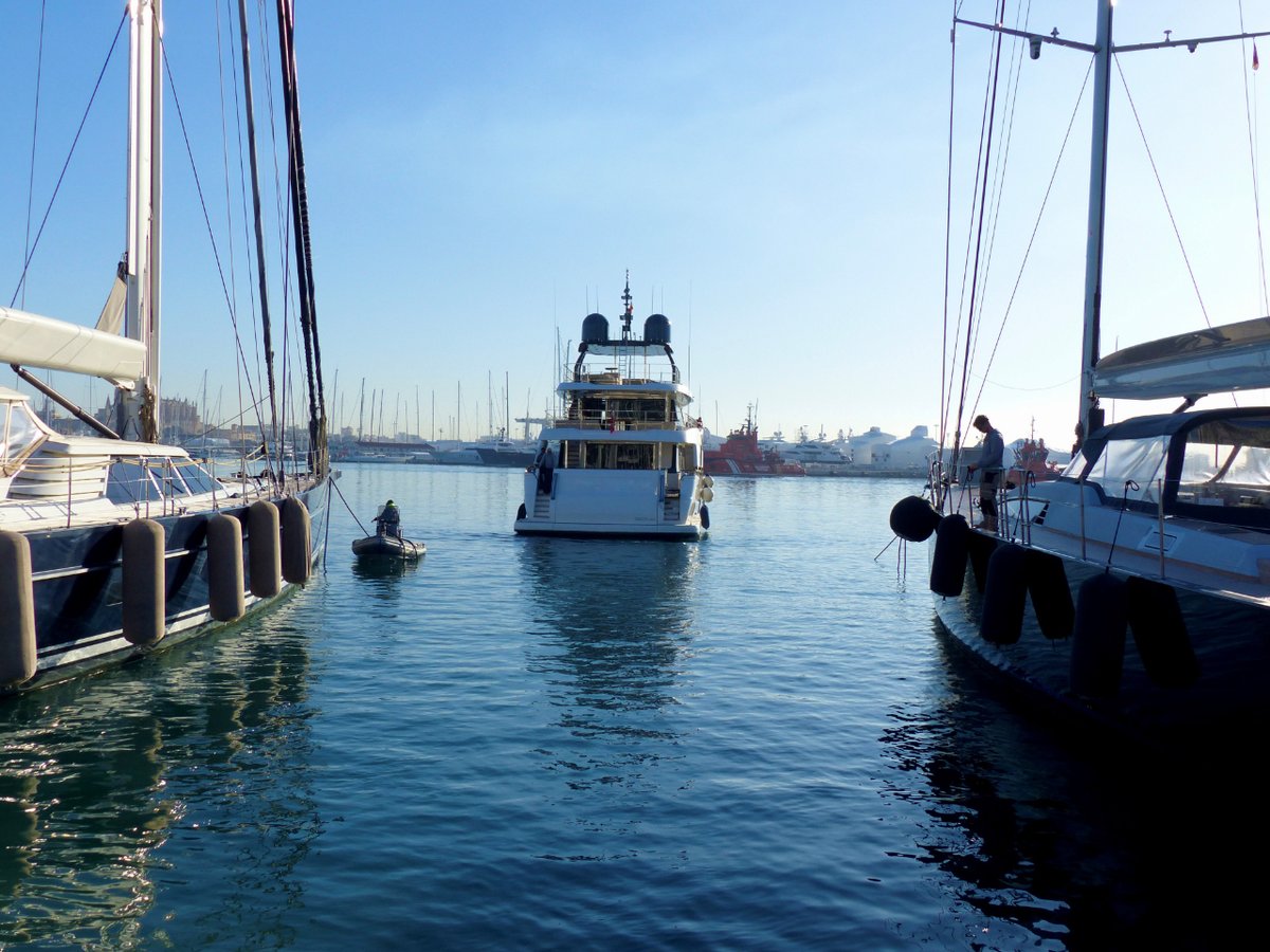 portdemallorca's tweet photo. Contact our staff if you need assistance during mooring maneuvers anytime you require it.
#MarinaPortdeMallorca #team #Mallorca #Mallorcaparadise #services #mallorcasea #ipmgroup #yachtworld #sealife #sealovers #yachties #yachting #yacht #team #crew https://t.co/uaU1KYh73v