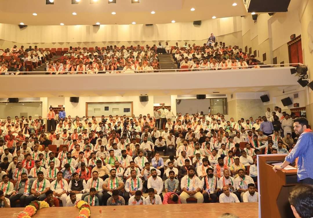 sachinsawant92's tweet photo. #सोशल_मीडिया_घाटकोपर_पश्चिम
#शिवसेना_उद्धव_बाळासाहेब_ठाकरे_शाखा_क्र_१२४
🚩🚩🚩🚩
युवा महाराष्ट्राभिमान मेळावा .!!
युवासेना - युवक काँग्रेस - राष्ट्रवादी युवक काँग्रेस संयुक्त मेळावा
#shivsenaubt_
#officeofut
#uddhavthackeray
#adityathackeray
#ठाकरेब्रँड https://t.co/MBeI9Fg0HY