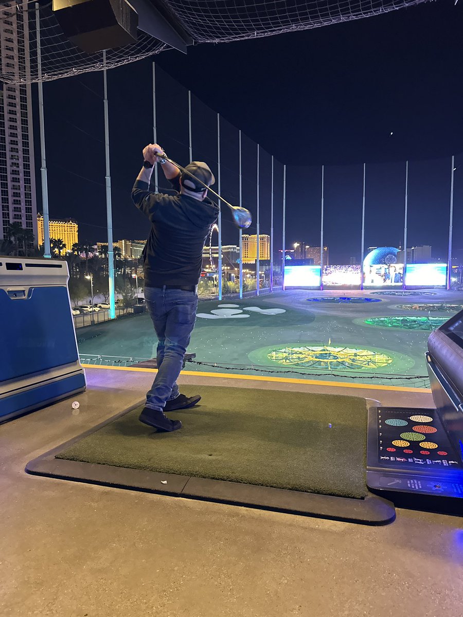 amacnab7's tweet photo. Day 1 in the books yesterday at the APP Level Up 2024 Conference with Ryan Kelly as the keynote speaker. Comedian, Tik Toker, and specializes in catching scammers. We ended the night the only way we knew how. LFG! #WHPH #TeamVizy https://t.co/i3eD8RkzUP