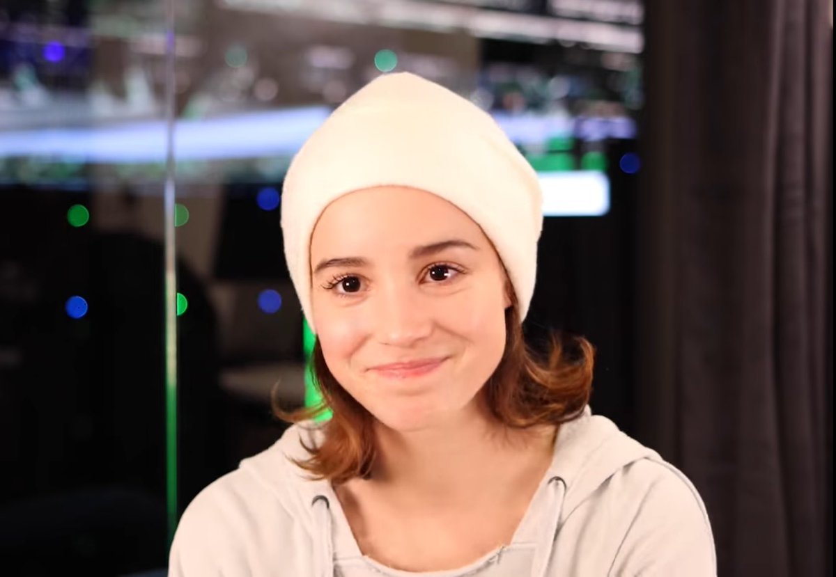 medblr_td's tweet photo. Very interesting to see more of @albabaptista_ ‘s parts of the interview & see how she’s expanding her world as a creative.
#WarriorNun
#FLITE
Real Performances in an Unreal World | FLITE: https://t.co/cf11mLnIn5 https://t.co/NLhvdtUG6P