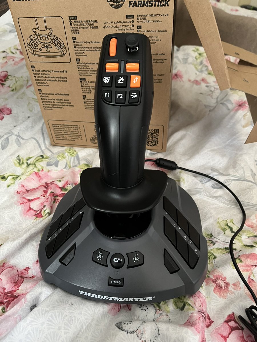 mascotte149's tweet image. Finally got my hands on the @TMThrustmaster farmstick. After the last sell out, it has been a long wait to get this but most definitely worth it , happy farming. 
#fs19
#fs22
@farmingsim 
@GIANTSSoftware