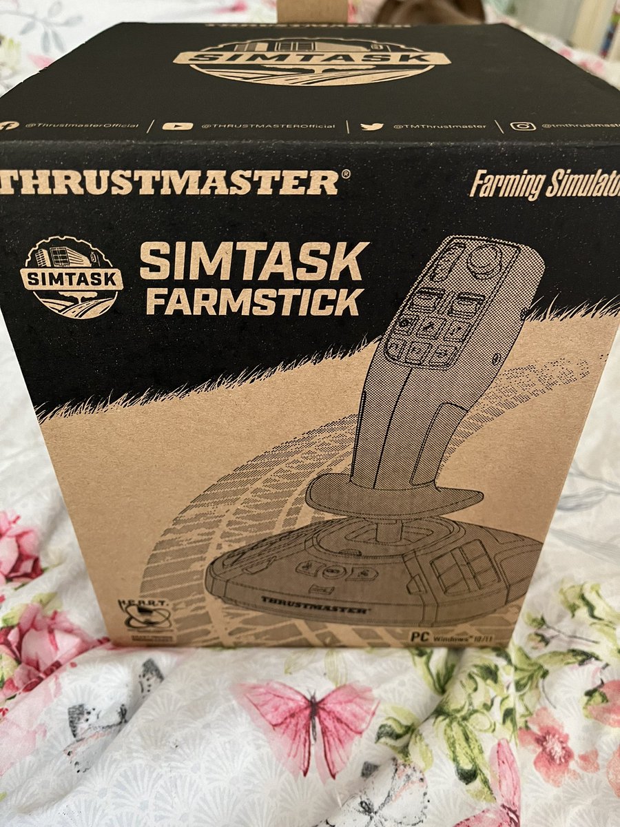 mascotte149's tweet image. Finally got my hands on the @TMThrustmaster farmstick. After the last sell out, it has been a long wait to get this but most definitely worth it , happy farming. 
#fs19
#fs22
@farmingsim 
@GIANTSSoftware