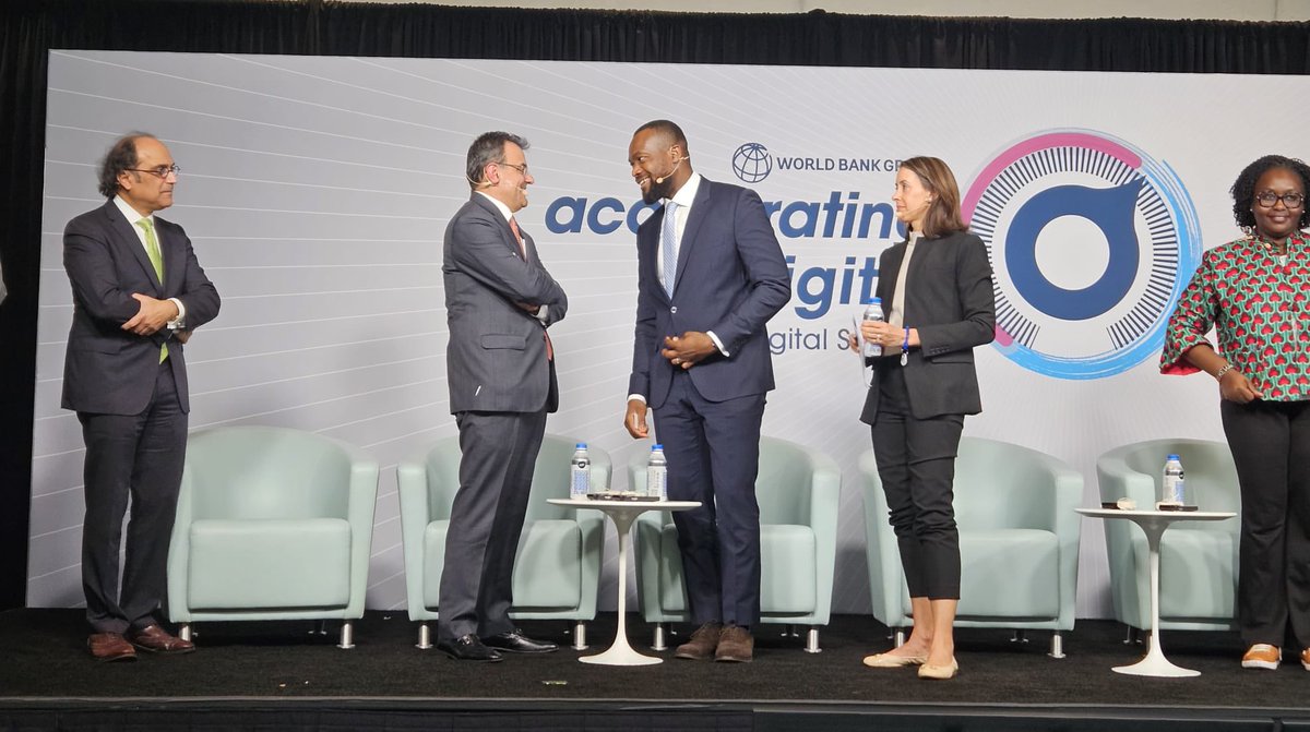 Joined a panel at the @WorldBank Global Digital Summit in Washington DC discussing the theme - “Shaping A Decade of Digital Inclusion” moderated by @ceciliakang. The conversation focused on inspiring digital inclusion as well as the role of government and development partners in