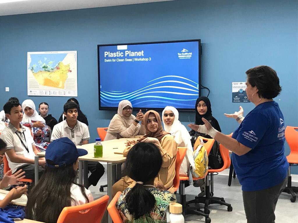 Four students from Bangladesh School participated in an event run by Swim for Clean Seas in Yas Seaworld Research and Rescue Center. 

🌱 Roots &amp; Shoots UAE
janegoodall.ae/bangladesh-sch…