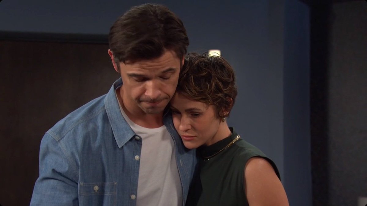 brianne1017's tweet photo. Sweet Moments with #Xarah. π #Days @PaulTelfer #LinseyGodfrey #JusticeForXander https://t.co/U2sr8v49tQ