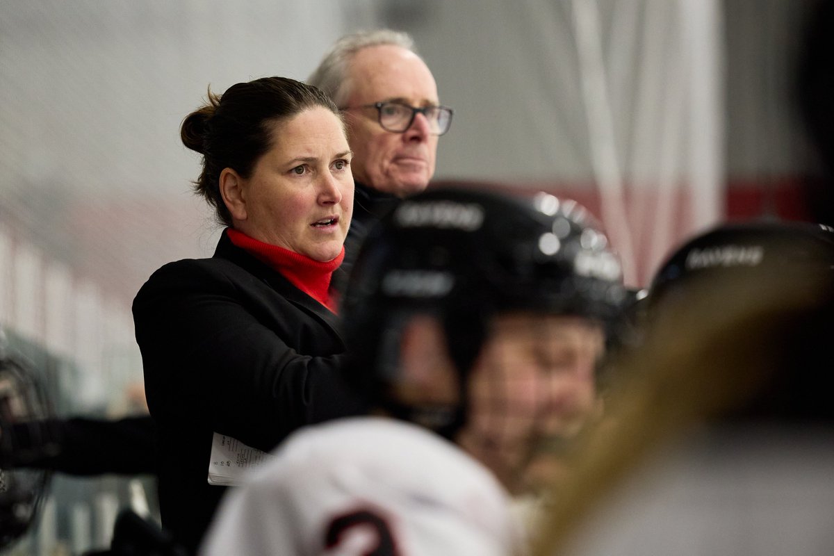 Carleton_U's tweet photo. From astounding athleticism to unwavering leadership, Ravens women’s sport teams continue to inspire! 

Meet a few of our talented @CURavens:

🏀 Dani Sinclair, Head Coach, Basketball
🏉 Maria Michaux, Rugby
🏒Stacey Colarossi, Head Coach, Hockey
⛷️Katherine Mason, Nordic Skiing https://t.co/wRrXmt7CHl