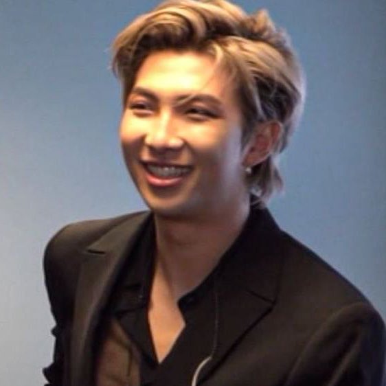 EB0YRM's tweet photo. how did we survive this namjoon https://t.co/ycAMJ6s6Ep