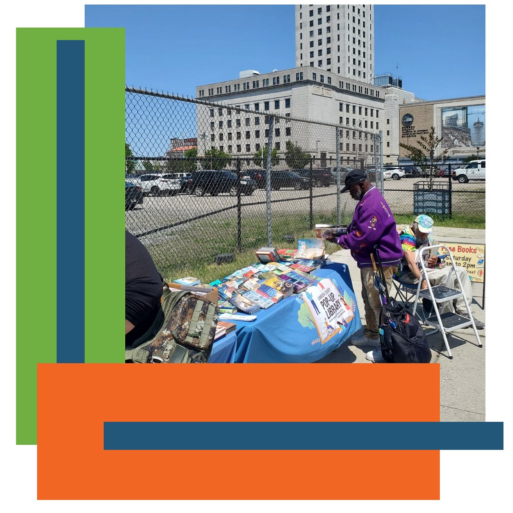 BWR_Chang's tweet image. Have you heard about the Free Books Place in #Camden? Hope our interview with Tom Martin, Founder and Executive Director, will inspire you to join or create a #readingcommunity locally. We love #popuplibraries!
@RutgersSEBS @RULibraries @RutgersCommInfo 
sites.rutgers.edu/books-we-read/…