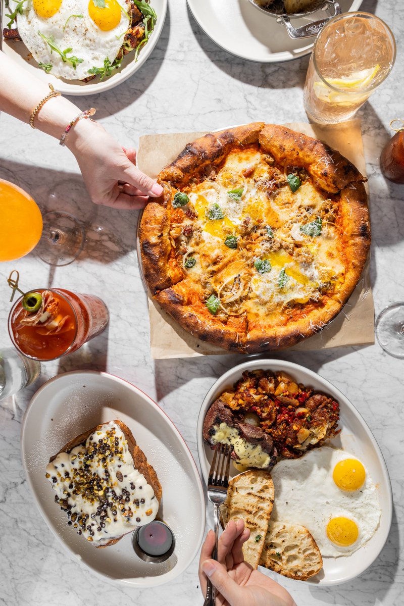 The wait is over... North Italia is now officially open at #GalleriaDallas on Level 1 in the Outdoor Plaza! ❤️ We cannot wait for you to discover all of their delicious beverages and authentic Italian dishes. You can book your reservations now @OpenTable! 🍕🍝 #DallasTX #Italian