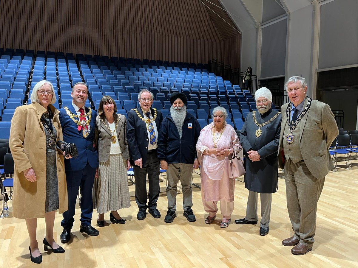 The Lord Mayor and Lady Mayoress attended the Warwickshire Premier of the short film The Sikh Soldier on 4th February. The event, hosted by the Sikh Heritage Association Warwick & Leamington, included a talk on the role of Sikhs during the two World Wars.