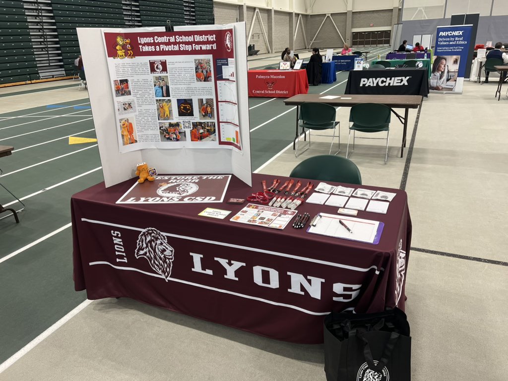 Eager to meet our future educators at today’s job fair! <a href="/U_SUNYBrockport/">UCampus Brockport</a> #LyPride