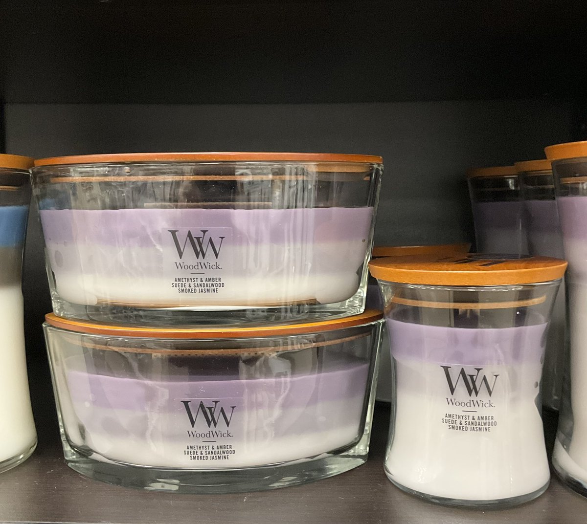CMPexchange's tweet photo. Save 25% on Yankee Candle’s scents of the month- Ocean Air, Sage and Citrus, and Tangerine and Vanilla AND save 25% on the Woodwick Amethyst Sky Trilogy. 

#fortcampbellexchange 
#yankeecandle
#woodwick https://t.co/Ez07C8ZPGY