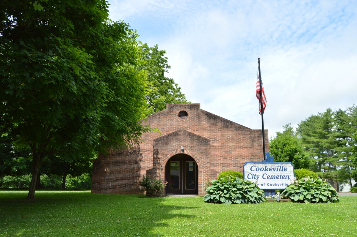 The spring/summer mowing season begins soon. We ask that all flowers and arrangements placed on the ground at the City Cemetery be removed before March 15.

After March 15, all flowers and arrangements still on the ground will be disposed of by Cemetery Grounds Staff. Thank you!