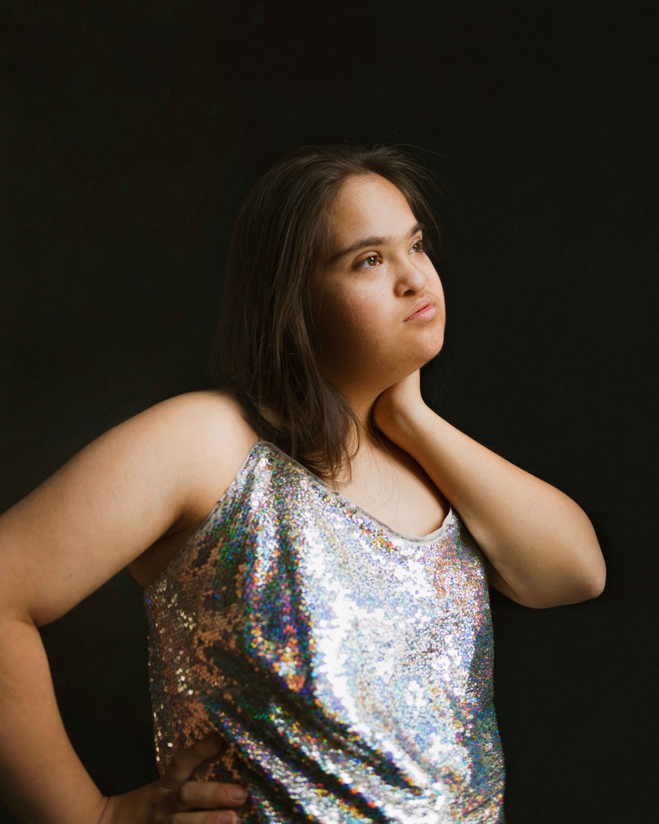 Leica_UK's tweet photo. #WomenInFocus on the #LeicaBlog with Anna Neubauer.
Anna is the 2021 Adobe Rising Star of Photography and a three time British Journal of Photography Portrait of Britain winner.
Read here: https://t.co/fYdxpRd0fZ
Camera: #LeicaM11 https://t.co/H6MCUPGFjo