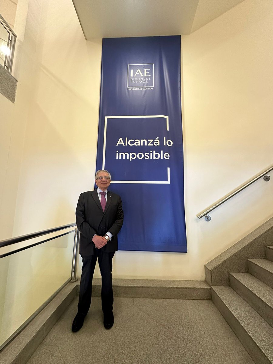 uees_ec's tweet photo. Nuestro rector @JoaqHernandez junto a Danny Barbery, Decano de @ComunicacioUEES y Natalie Wong, Decana de @ArquitectUEES de visita en la IAE School, Escuela de Negocios de la Universidad Austral en #Argentina. https://t.co/p2AWsfuGow