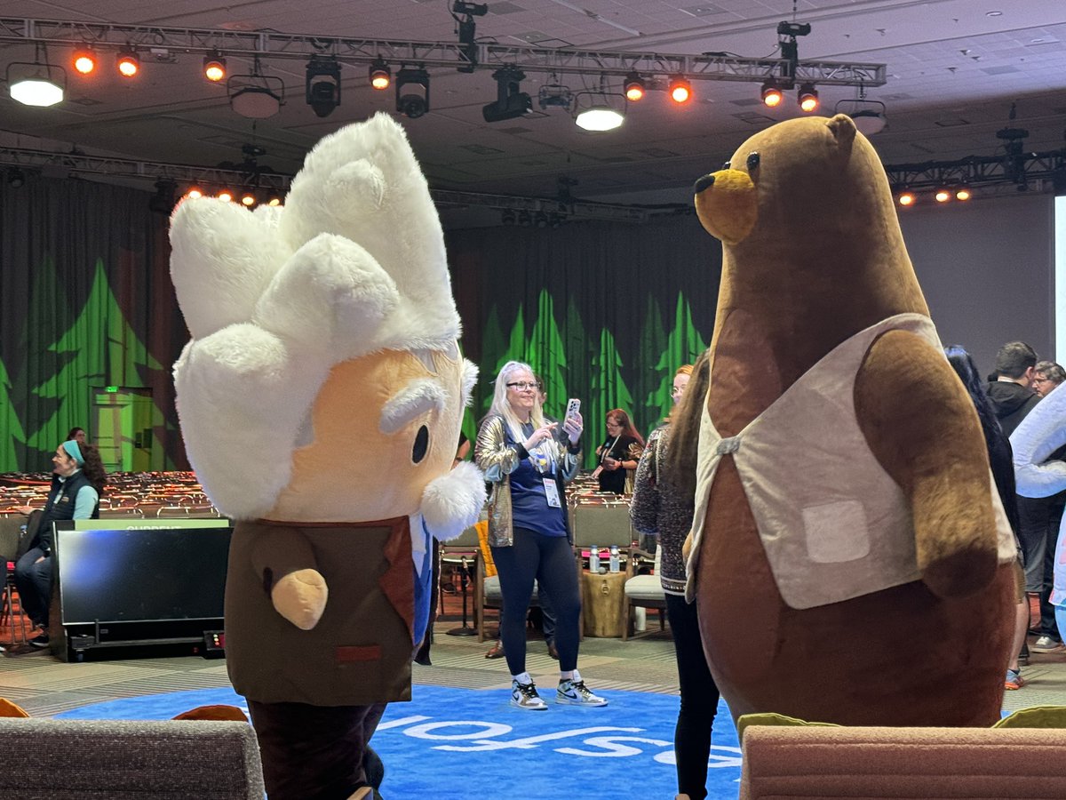 CrossPeakZane's tweet photo. Ready for Trailhead DX 2024 to kickoff! #tdx24 https://t.co/7NKo7DNHj8