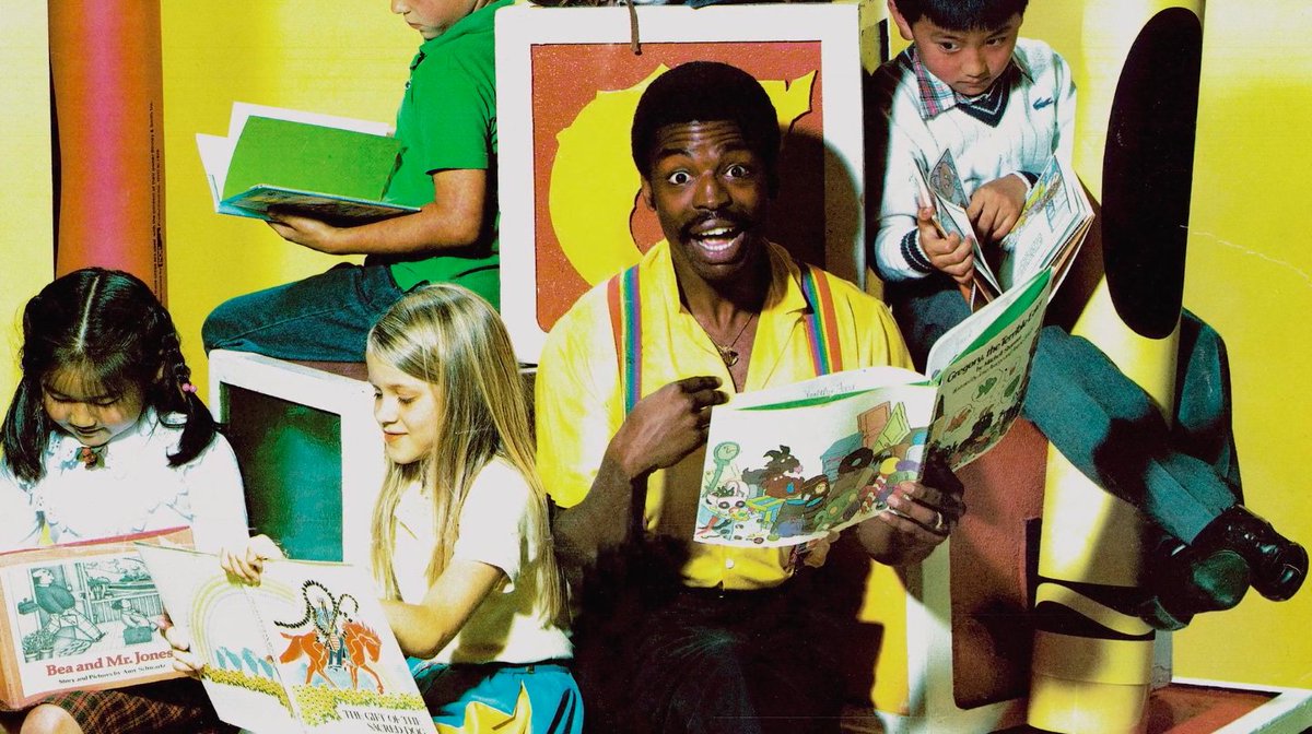 firstshowing's tweet image. 'Butterfly in the Sky' Doc Trailer About LeVar Burton's Reading Rainbow onfs.net/3wP9uqQ

#docs #ReadingRainbow @levarburton #ButterflyintheSky