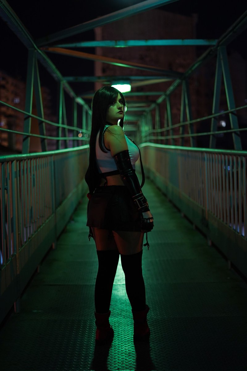 Playing Final Fantasy VII Rebirth 🖤 Photography by @fabnihl  🤍
Who's also playing?
#tifalockhart #tifacosplay #tifalockhartcosplay #finalfantasy #finalfantasycosplay #FinalFantasy7Rebirth #FF7リバース #FF7R