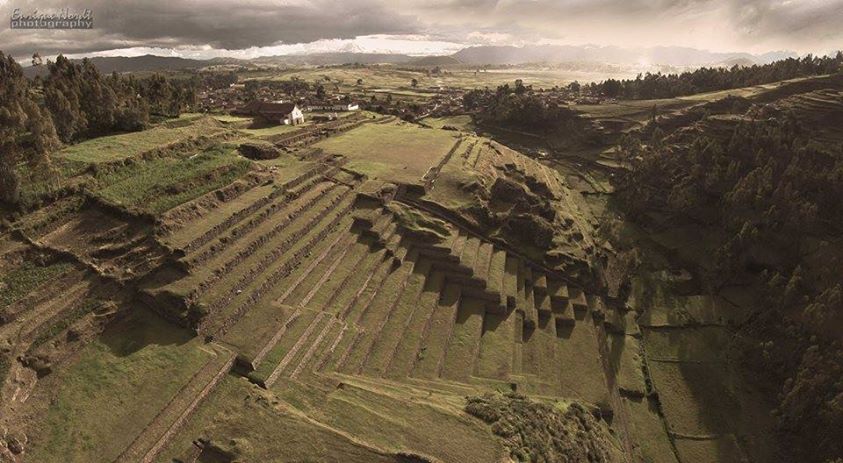 EDICIONESREGION's tweet photo. Hermoso sistema de andenes...
Chinchero, Cusco.

El Rincón de la Peruanidad https://t.co/rsSFLP1xcY