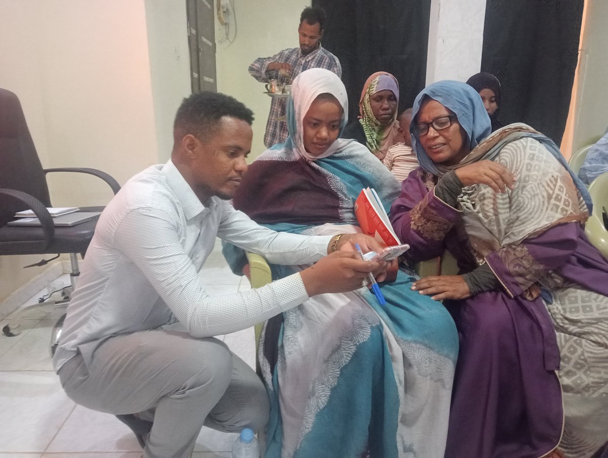 sic4change's tweet photo. #Mauritania 🇲🇷
Capacitamos a 20 auxiliares del Programa Mundial de Alimentos @WFP y el Comisariado a la Seguridad Alimentaria para usar nuestra tecnología #Nut4Health en centros de atención. Esta permite la identificación temprana y acompañamiento de casos de #desnutrición https://t.co/Bv8CMtLeEr