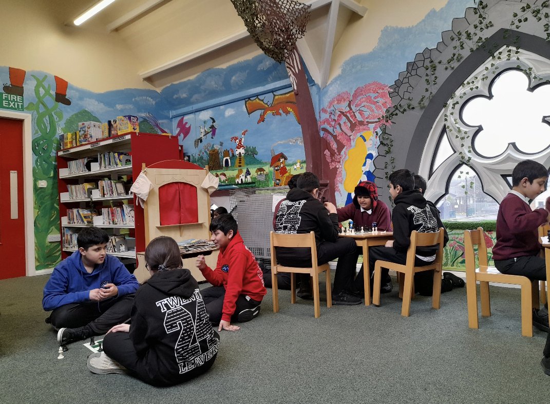 LilycroftSch's tweet photo. Great scenes from our chess club that runs everyday over lunchtime. Games are so important for helping children to  develop their social skills: turn taking, fair play, self respect and respect for others. #chessforall #characterlearning @PriestleyTrust https://t.co/xk2UyZHgZB
