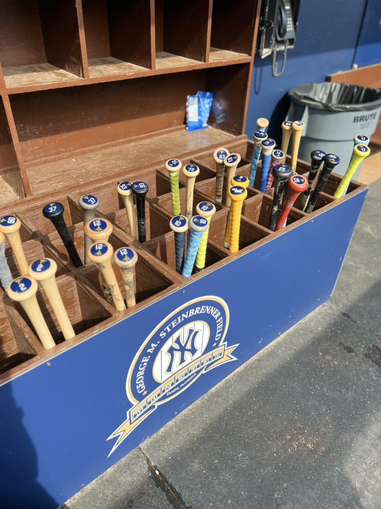 kcloftus's tweet image. Some Wednesday afternoon Spring Training: Rays vs. Yankees