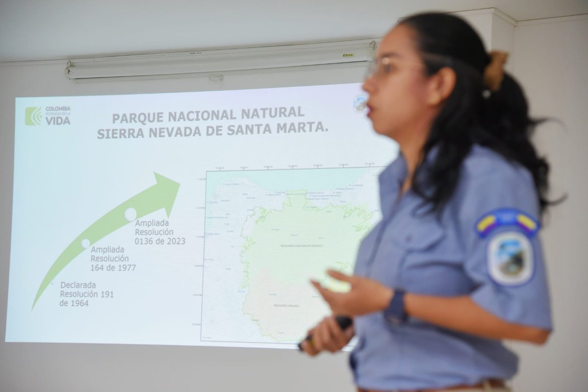GobdelCesar's tweet photo. El cuidado y la protección de las cuencan hídricas del Cesar es una tarea de primer orden, marcada por la gobernadora @elviamilenasd, por eso la Secretaría de Ambiente articula acciones con Parque Nacional Natural Sierra Nevada, para consolidar este objetivo https://t.co/kVqfKzKHE8