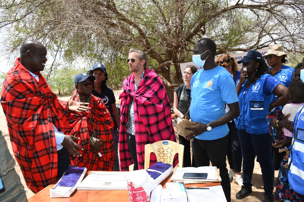 The French ambassador @arnaud_suquet & @WFP_Kenya leaders, with @SAPCONE, Deputy Governor @DrJohnErus visited Losanyanait outreach site, witnessing BSFP activities, CSB distribution, SBCC education, immunization, treatment, & ANC profiling. & Chief Officer Health was present.