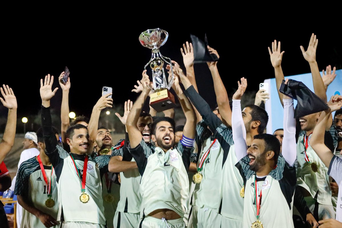 كلية الهندسة tweet media