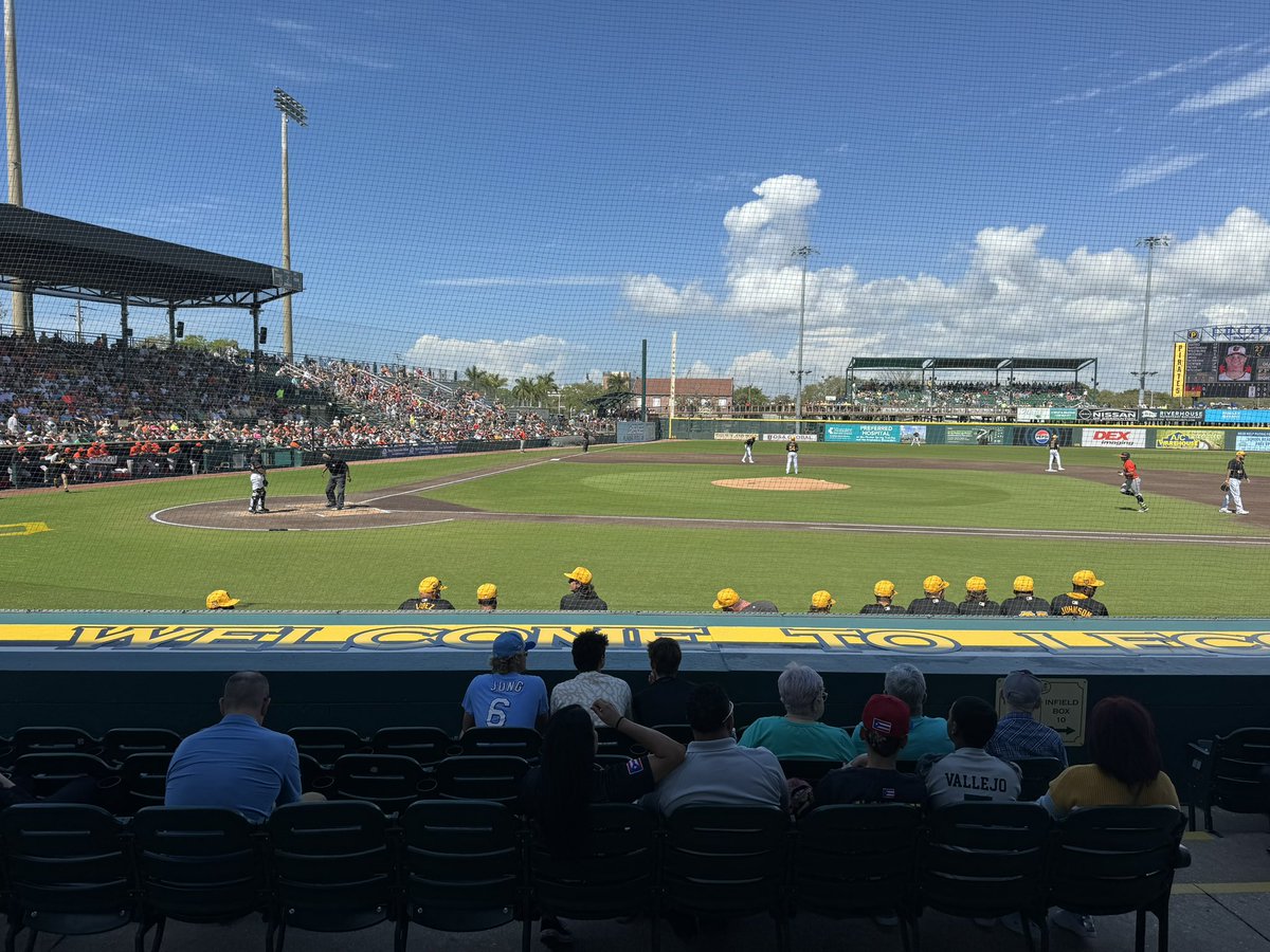 JaretGold's tweet image. Successful Grapefruit League trip. 5 days, 6 games (DET, PIT, BAL, PHI, USF MBB and NYY). Cool to check out all these stadiums and see some of the top prospects in baseball. Ready for Opening Day!