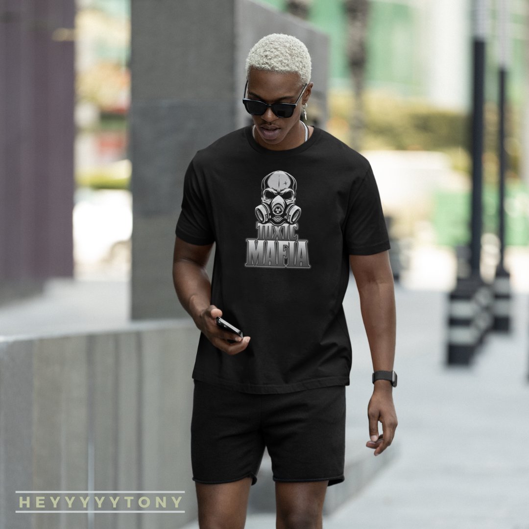 TachticCo's tweet image. The Toxic Mafia boss  @HeyyyyTony  is ready for you to join the mob. 😎
Link in the comments to get your merch today! 
#geeksunleashed #unleashyourcreativity #toxicmafia #heyyyyytony  #ToxicMafiaBoss #JoinTheMob #Merchandise #GeekLife #CreativeMinds #GamingCommunity #GamerGear