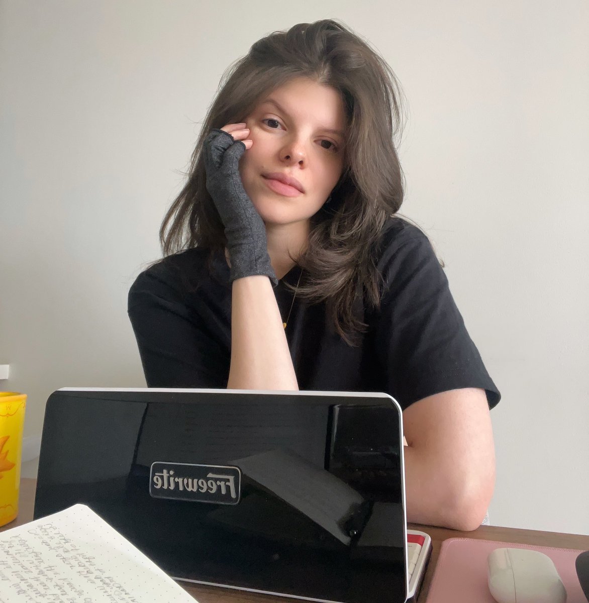 CarolinaFlorezC's tweet image. The writer / the vibes+tropes 

My Latinx debut gothic horror BOCHICA is available to add on Goodreads. Please consider doing so if you haven’t already, I’ll be eternally grateful!! (Link in bio!!)

🥀🕯️✨🖤☠️❤️‍🔥🩸