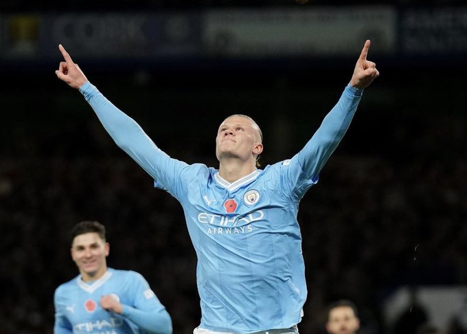 Man City defeated Wolves 5-1, with 4 goals from Erling Haaland.