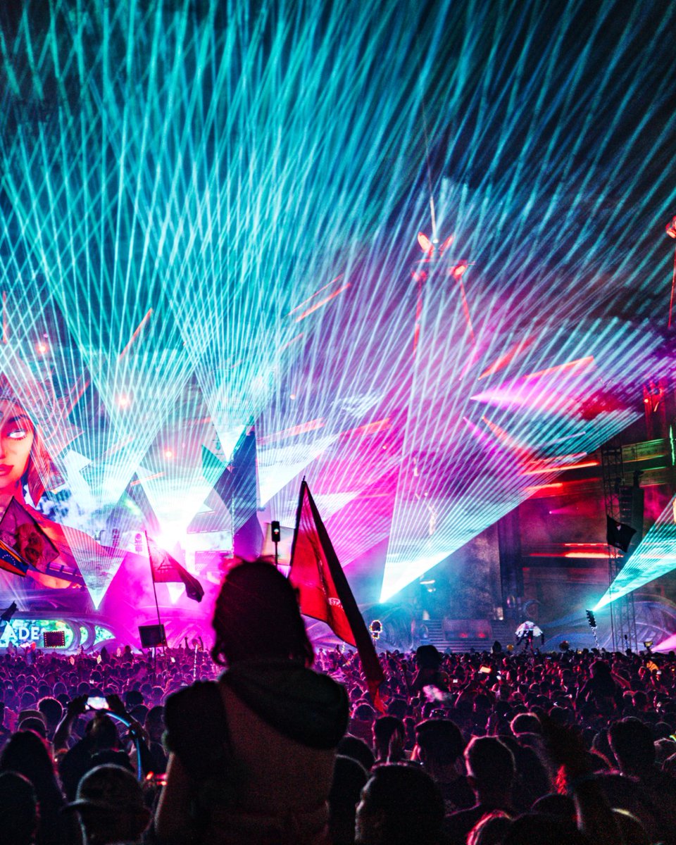 Celestial melting minds with ALL the lasers at #kineticFIELD...🌀⚡️ #EDCOrlando