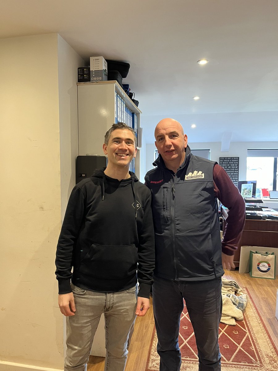 JoeRyan365's tweet photo. Pleasure to meet @FOBRacing today.

Stable Tour coming soon for @irishracing… 🎥 🐎 https://t.co/cCE8WZsm3L
