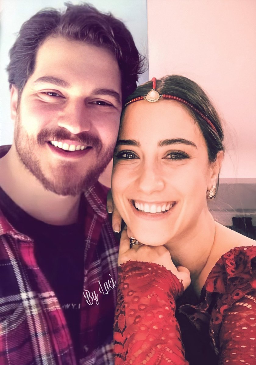 HazcagDream's tweet photo. Mis amores 🥰

#HazalKaya #ÇağatayUlusoy #HazÇağ https://t.co/5Gc8UHAc0s