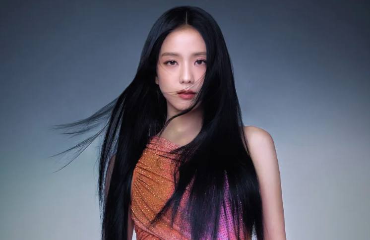 AboutMusicYT's tweet photo. BLACKPINK's Jennie, Rosé and Jisoo are all reportedly working on their solo music. https://t.co/GBp4TwC4nh