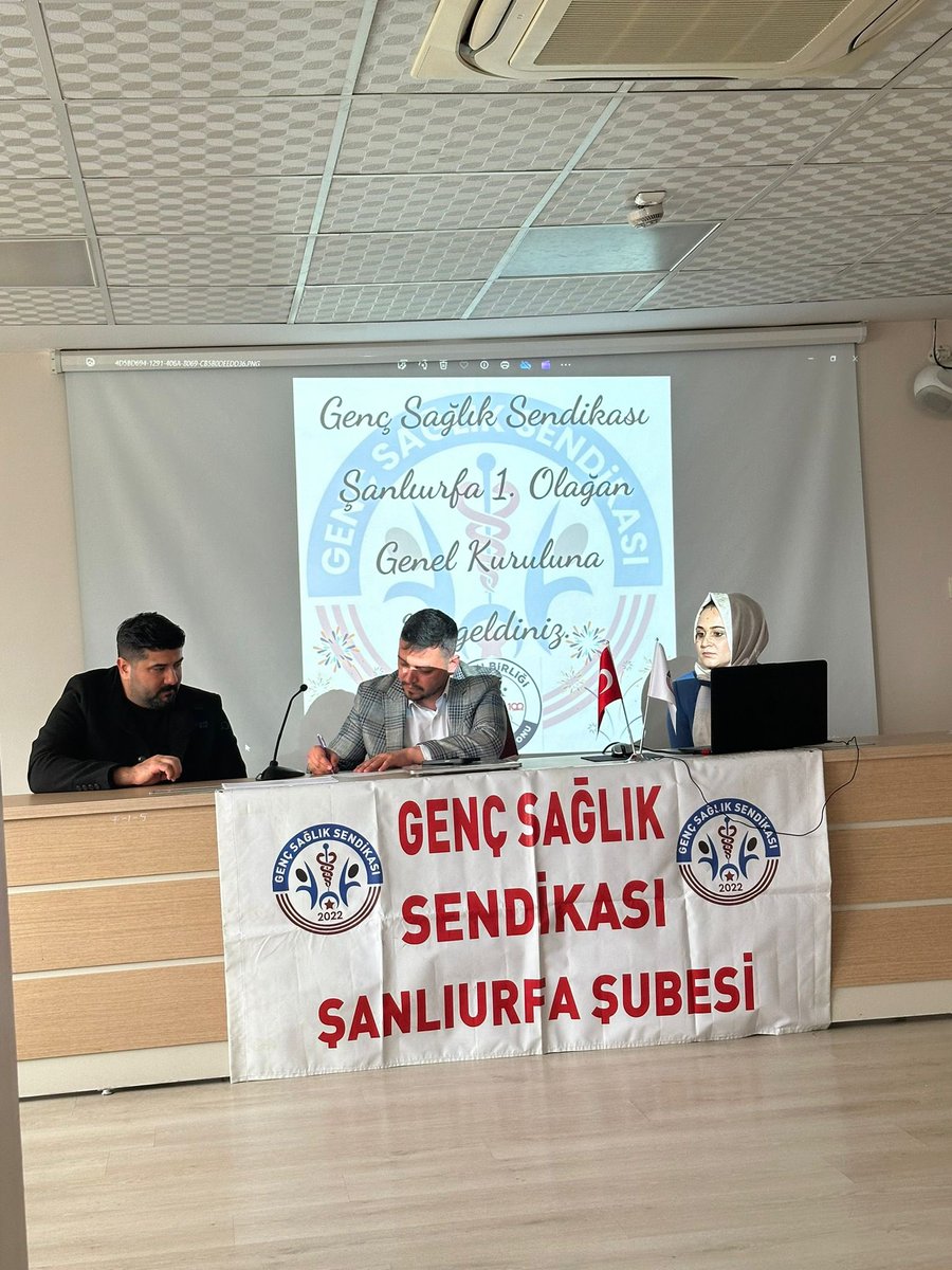 📍Şanlıurfa

Şanlıurfa Şubemizin 1. Olağan Genel Kurulunu gerçekleştirdik. Şanlıurfa Şube Başkanı olarak seçilen Büşra Hanım ve İl Teşkilatımızı kutluyorum.

Şanlıurfa Şubemizin ülkemize ve teşkilatımıza hayırlı olmasını diliyorum.