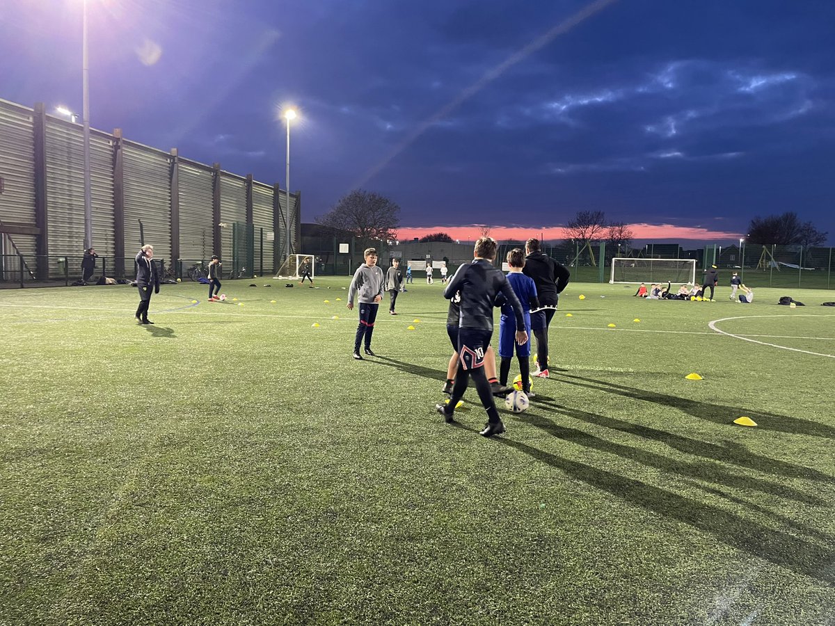 Becoming a master of the ball here with the Alive ‘Ball Masters’ programme. Develop your ability to stay on the ball and be confident in your skill set. 
⚽️⚽️⚽️