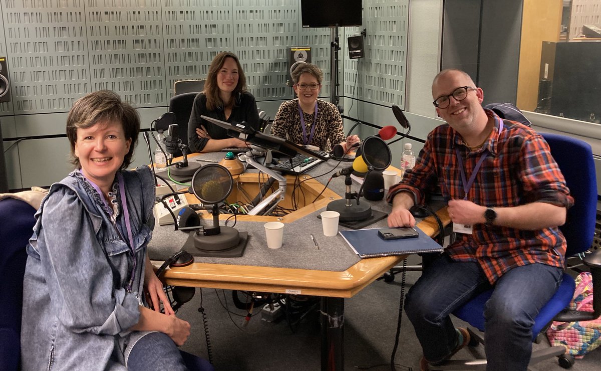 What a thrill and an absolute privilege to join Olivia Laing, @Wylmenmuir & @octaviabright_ at the BBC today to record a special episode of @BBCRadio4 Open Book on Daphne #DuMaurier! I still can’t quite believe it was real! 🤩 (Episode airs Sunday at 4pm)