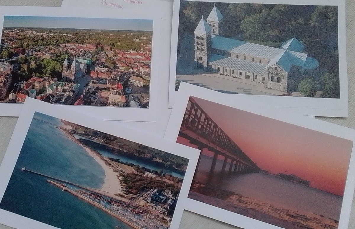 🇪🇺Projet e-twinning. Les élèves ont reçus des cartes de leur correspondants  de Bjärred, localité de la commune de Lomma dans le sud de la 🇸🇪Suède. <a href="/aclimoges/">Académie de Limoges</a> <a href="/Dsden23/">DSDEN de la Creuse</a> <a href="/damiensbenoit/">Benoît DAMIENS</a> <a href="/SoniaBonnet10/">Sebsocais</a> <a href="/ISABELLE1743697/">ISABELLE</a> <a href="/CPlankeele/">Catherine Plankeele</a>