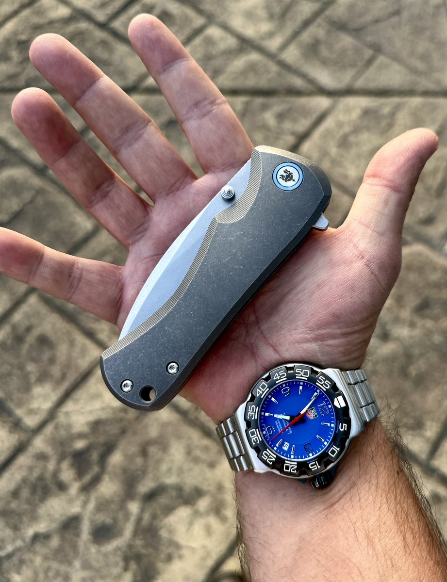 WarbladesRSA's tweet photo. Watch Wednesday. 

#warblades #anubis #builtforwar #WatchWednesday #edc #knifelife #tagheuer 

https://t.co/W2XBZPO6l9 https://t.co/JfMvKv9NH1