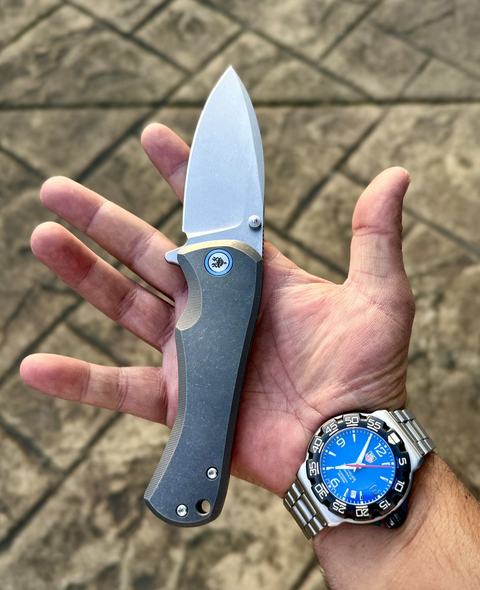 WarbladesRSA's tweet photo. Watch Wednesday. 

#warblades #anubis #builtforwar #WatchWednesday #edc #knifelife #tagheuer 

https://t.co/W2XBZPO6l9 https://t.co/JfMvKv9NH1