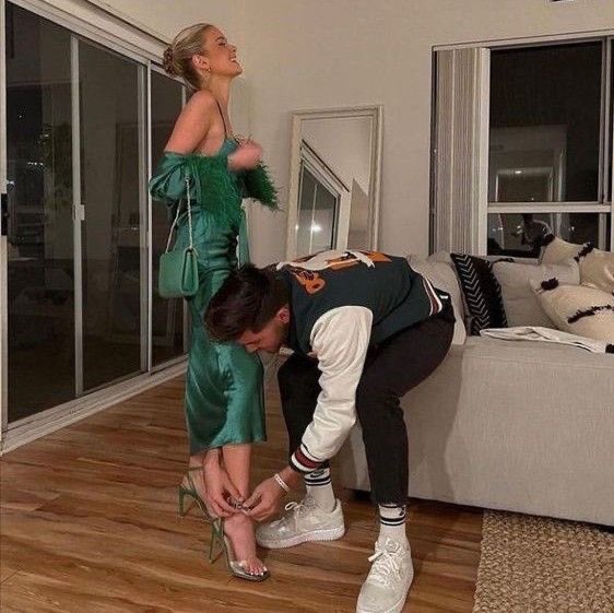 Lovely (@ioveilyy) on Twitter photo 