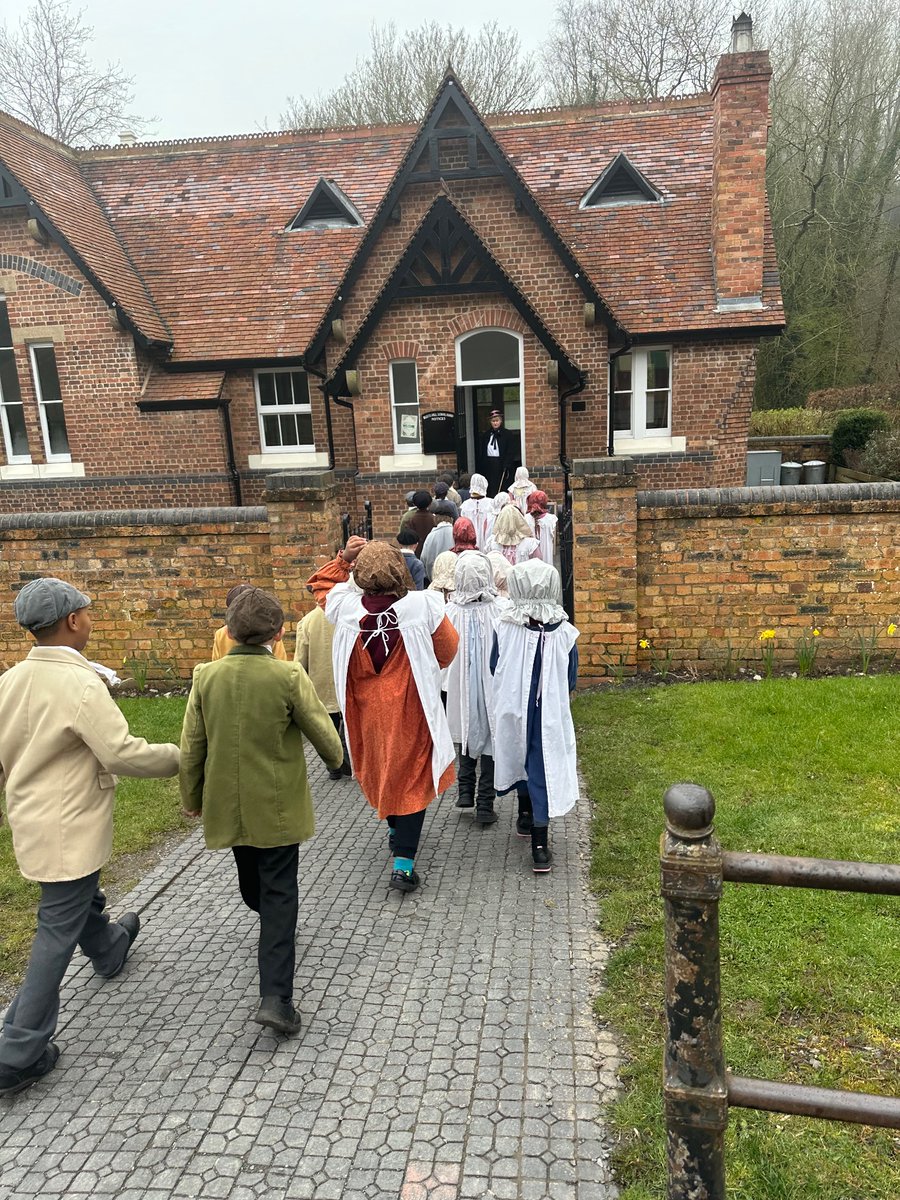 LeamoreSchool's tweet photo. Our Year 4 class have loved their visit to Blists Hill! Learning all about the Industrial Revolution and life as a Victorian child #LPS2324Y4 ✨🏫 https://t.co/vXHQXcHKwU