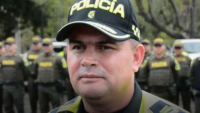 Muy raro que fue relevada de su cargo como Comandante de la @PoliciaCucuta la Coronel Sandra Mora. Al