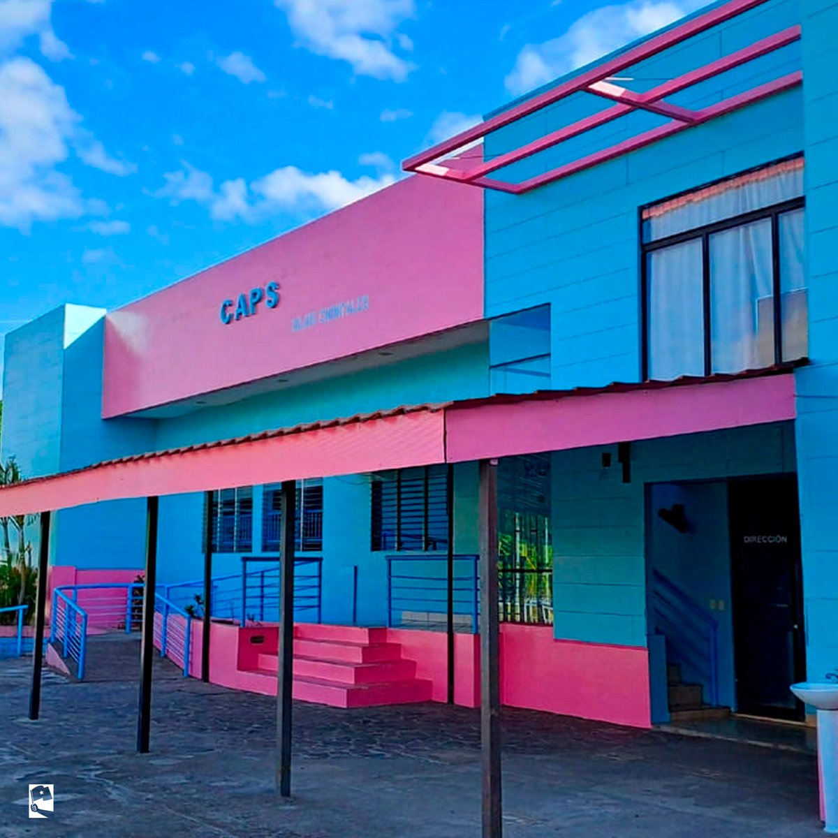 LaLuchaSigue79's tweet photo. 📷 ¡Grandes noticias desde el corazón de #Chontales! El Centro de Atención Psicosocial Departamental "Profesora María Elena Guerra Gallardo", en el Municipio de Juigalpa, está experimentando emocionantes remodelaciones para elevar aún más la calidad de atención que brinda a https://t.co/6Yv4CaH1bI